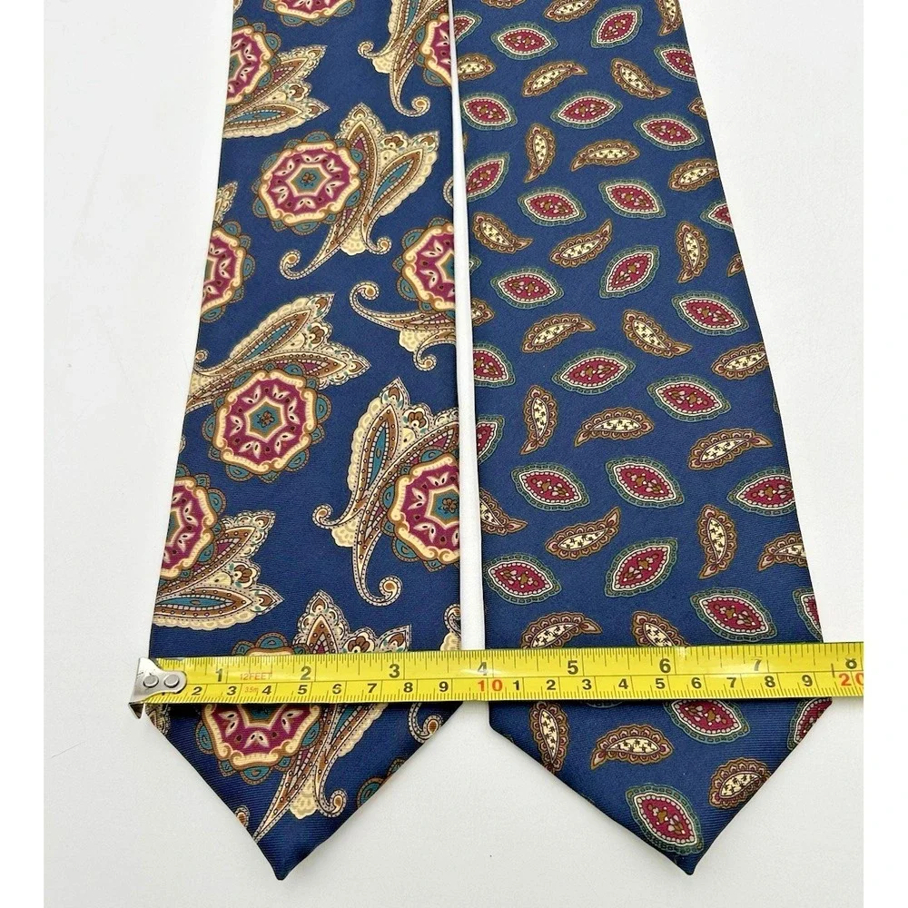 Lot Of 2 Oscar de la Renta Couture Mens Silk Ties Blue Gold Paisley Pattern‎ USA